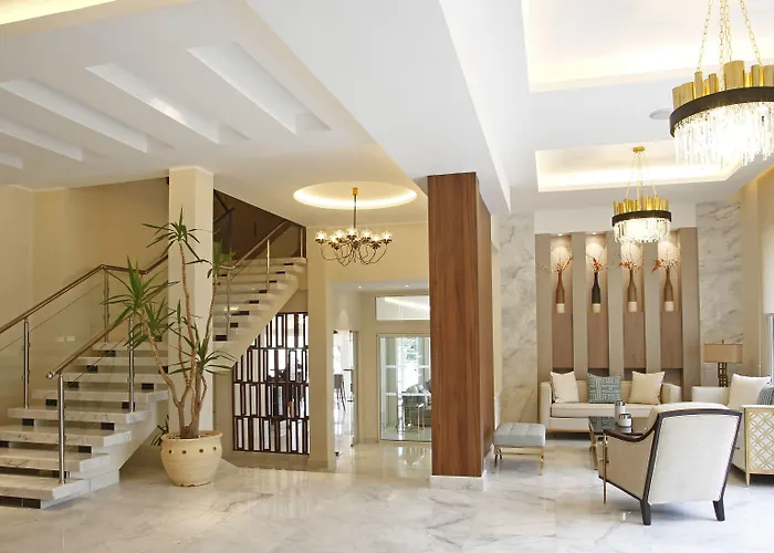 Corsica & Serena Otel 5*