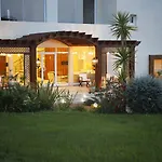 Corsica & Serena Hotel 5*