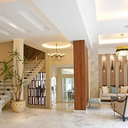 Hotel Corsica & 5*