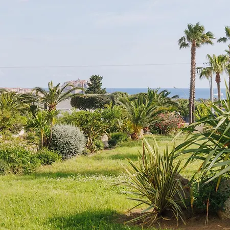فندق Corsica & Serena 5*