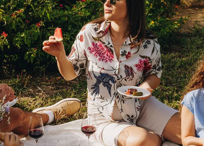 Hotel Corsica & Serena Calvi (Corsica)