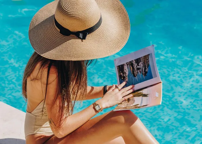 Hotel Corsica & Serena Calvi (Corsica)