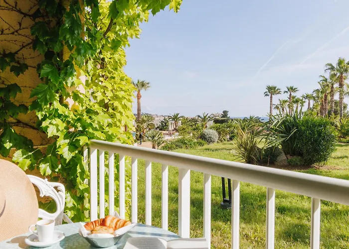 Corsica & Serena Hotel Calvi (Corsica)