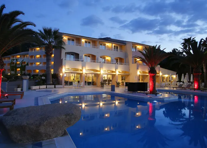 Corsica & Serena Hotel